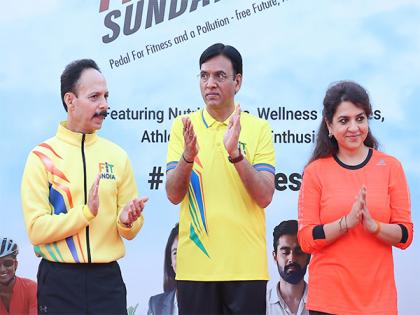 Union Sports Minister leads Fit India Sundays on Cycle from Mumbai's historic Gateway of India with wellness experts, propagates PM's message to fight obesity | Union Sports Minister leads Fit India Sundays on Cycle from Mumbai's historic Gateway of India with wellness experts, propagates PM's message to fight obesity Union Sports Minister leads Fit India Sundays on Cycle from Mumbai's historic Gateway of India with wellness experts, propagates PM's message to fight obesity | Union Sports Minister leads Fit India Sundays on Cycle from Mumbai's historic Gateway of India with wellness experts, propagates PM's message to fight obesity