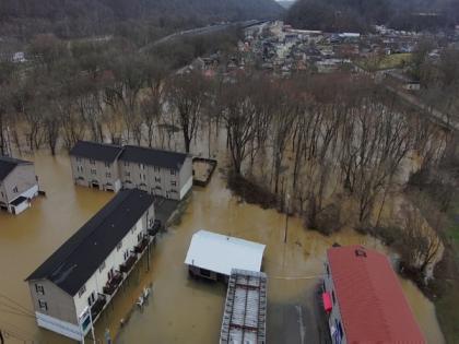 US: At least 9 people dead in Kentucky, Georgia after powerful storm | US: At least 9 people dead in Kentucky, Georgia after powerful storm