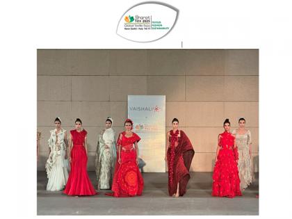 Handloom fashion show held at Bharat Tex 2025 | Handloom fashion show held at Bharat Tex 2025 Handloom fashion show held at Bharat Tex 2025 | Handloom fashion show held at Bharat Tex 2025