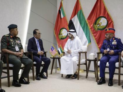 Hamdan bin Mohammed meets with Malaysia's Defence Minister on sidelines of IDEX | Hamdan bin Mohammed meets with Malaysia's Defence Minister on sidelines of IDEX