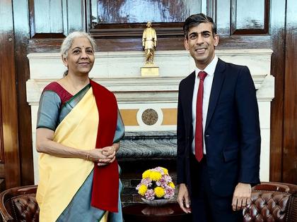 FM Sitharaman meets UK's former PM Rishi Sunak, discuss "new ways to boost market-based financial relationships" | FM Sitharaman meets UK's former PM Rishi Sunak, discuss "new ways to boost market-based financial relationships" FM Sitharaman meets UK's former PM Rishi Sunak, discuss "new ways to boost market-based financial relationships" | FM Sitharaman meets UK's former PM Rishi Sunak, discuss "new ways to boost market-based financial relationships"