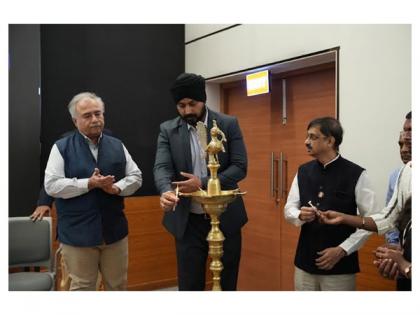 SRM University-AP Expands Its Management Forte with the Launch of B.Com. (CA Integrated) & B.Com. (Fintech and Banking) | SRM University-AP Expands Its Management Forte with the Launch of B.Com. (CA Integrated) & B.Com. (Fintech and Banking) SRM University-AP Expands Its Management Forte with the Launch of B.Com. (CA Integrated) & B.Com. (Fintech and Banking) | SRM University-AP Expands Its Management Forte with the Launch of B.Com. (CA Integrated) & B.Com. (Fintech and Banking)