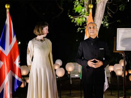 Honorary Knighthood medal presented to Sunil Bharti Mittal | Honorary Knighthood medal presented to Sunil Bharti Mittal Honorary Knighthood medal presented to Sunil Bharti Mittal | Honorary Knighthood medal presented to Sunil Bharti Mittal