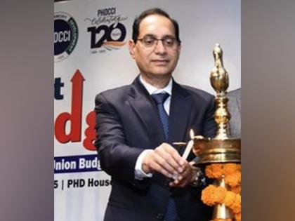 Finance and Revenue Secretary Tuhin Kanta Pandey appointed as SEBI Chairman for 3-year term | Finance and Revenue Secretary Tuhin Kanta Pandey appointed as SEBI Chairman for 3-year term Finance and Revenue Secretary Tuhin Kanta Pandey appointed as SEBI Chairman for 3-year term | Finance and Revenue Secretary Tuhin Kanta Pandey appointed as SEBI Chairman for 3-year term