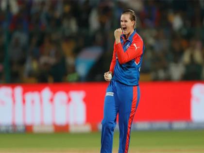 WPL: Clinical Delhi Capitals move to top with 9-wicket win over Mumbai Indians | WPL: Clinical Delhi Capitals move to top with 9-wicket win over Mumbai Indians