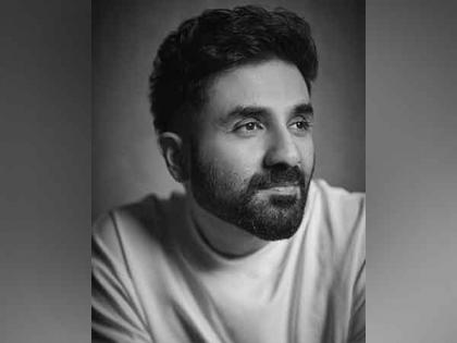 "Today it was a Marlboro Light": Vir Das takes dig at Mumbai's air pollution | "Today it was a Marlboro Light": Vir Das takes dig at Mumbai's air pollution "Today it was a Marlboro Light": Vir Das takes dig at Mumbai's air pollution | "Today it was a Marlboro Light": Vir Das takes dig at Mumbai's air pollution