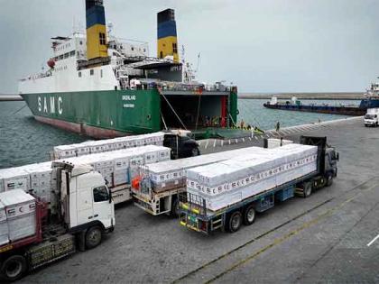 UAE sends 'Zayed Humanitarian Ship 7' to aid Gaza as part of Operation Chivalrous Knight 3 | UAE sends 'Zayed Humanitarian Ship 7' to aid Gaza as part of Operation Chivalrous Knight 3 UAE sends 'Zayed Humanitarian Ship 7' to aid Gaza as part of Operation Chivalrous Knight 3 | UAE sends 'Zayed Humanitarian Ship 7' to aid Gaza as part of Operation Chivalrous Knight 3