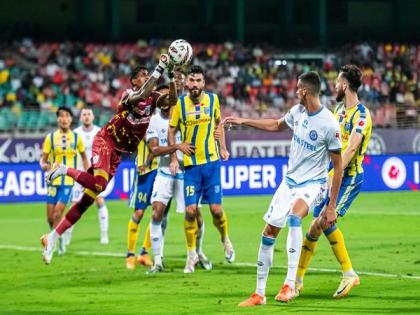 ISL: Jamshedpur FC share spoils with Kerala Blasters FC after 1-1 draw | ISL: Jamshedpur FC share spoils with Kerala Blasters FC after 1-1 draw ISL: Jamshedpur FC share spoils with Kerala Blasters FC after 1-1 draw | ISL: Jamshedpur FC share spoils with Kerala Blasters FC after 1-1 draw