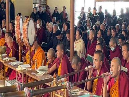 Dharamshala: Tibetans-in-exile offer prayers on third day of Losar, pray for long life of Dalai Lama | Dharamshala: Tibetans-in-exile offer prayers on third day of Losar, pray for long life of Dalai Lama Dharamshala: Tibetans-in-exile offer prayers on third day of Losar, pray for long life of Dalai Lama | Dharamshala: Tibetans-in-exile offer prayers on third day of Losar, pray for long life of Dalai Lama
