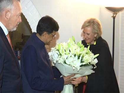 Union Minister Piyush Goyal welcomes Princess Astrid of Belgium in Delhi | Union Minister Piyush Goyal welcomes Princess Astrid of Belgium in Delhi Union Minister Piyush Goyal welcomes Princess Astrid of Belgium in Delhi | Union Minister Piyush Goyal welcomes Princess Astrid of Belgium in Delhi
