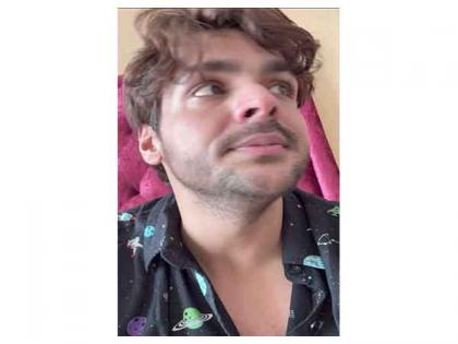 "Lad lenge, meri family aur mujhe apni prayers mein rakhna": Ashish Chanchlani shares emotional video amid India's Got Latent row | "Lad lenge, meri family aur mujhe apni prayers mein rakhna": Ashish Chanchlani shares emotional video amid India's Got Latent row "Lad lenge, meri family aur mujhe apni prayers mein rakhna": Ashish Chanchlani shares emotional video amid India's Got Latent row | "Lad lenge, meri family aur mujhe apni prayers mein rakhna": Ashish Chanchlani shares emotional video amid India's Got Latent row
