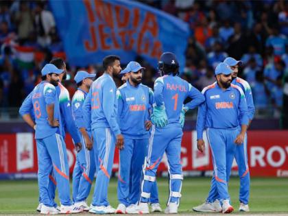 Ricky Ponting picks India as "favourites" in Champions Trophy semi-final clash against Australia | Ricky Ponting picks India as "favourites" in Champions Trophy semi-final clash against Australia