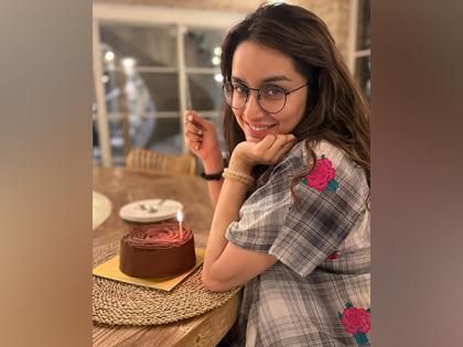 "Agar cakes ab tak khatam nahi hue.....": Shraddha Kapoor shares glimpse from her birthday celebration | "Agar cakes ab tak khatam nahi hue.....": Shraddha Kapoor shares glimpse from her birthday celebration "Agar cakes ab tak khatam nahi hue.....": Shraddha Kapoor shares glimpse from her birthday celebration | "Agar cakes ab tak khatam nahi hue.....": Shraddha Kapoor shares glimpse from her birthday celebration