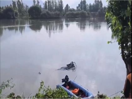 In J-K, Rs 100 crore to be spent to boost inland connectivity over rivers Chenab, Jhelum, Ravi | In J-K, Rs 100 crore to be spent to boost inland connectivity over rivers Chenab, Jhelum, Ravi In J-K, Rs 100 crore to be spent to boost inland connectivity over rivers Chenab, Jhelum, Ravi | In J-K, Rs 100 crore to be spent to boost inland connectivity over rivers Chenab, Jhelum, Ravi
