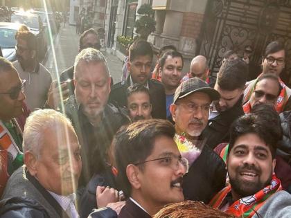 UK: Jaishankar greeted by well-wishers during morning walk | UK: Jaishankar greeted by well-wishers during morning walk UK: Jaishankar greeted by well-wishers during morning walk | UK: Jaishankar greeted by well-wishers during morning walk
