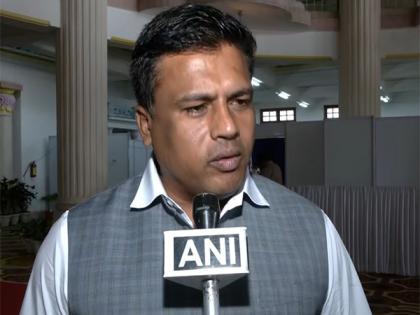 "I meant about life lessons...": Congress MLA Ravi Ganiga clarifies remarks on Rashmika Mandanna amid controversy | "I meant about life lessons...": Congress MLA Ravi Ganiga clarifies remarks on Rashmika Mandanna amid controversy "I meant about life lessons...": Congress MLA Ravi Ganiga clarifies remarks on Rashmika Mandanna amid controversy | "I meant about life lessons...": Congress MLA Ravi Ganiga clarifies remarks on Rashmika Mandanna amid controversy