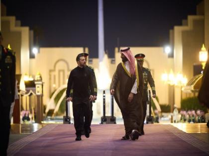 Zelenskyy in Saudi Arabia for peace talks, US meeting follows | Zelenskyy in Saudi Arabia for peace talks, US meeting follows Zelenskyy in Saudi Arabia for peace talks, US meeting follows | Zelenskyy in Saudi Arabia for peace talks, US meeting follows
