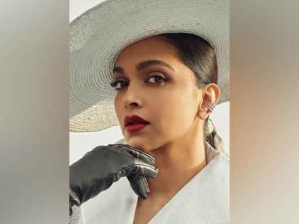 Deepika Padukone wows fans with show-stopping look from Paris fashion event | Deepika Padukone wows fans with show-stopping look from Paris fashion event Deepika Padukone wows fans with show-stopping look from Paris fashion event | Deepika Padukone wows fans with show-stopping look from Paris fashion event