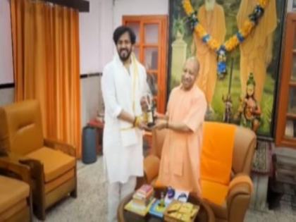 After IIFA 2025 win, Ravi Kishan meets UP CM Adityanath, says "It is my privilege to have your blessings" | After IIFA 2025 win, Ravi Kishan meets UP CM Adityanath, says "It is my privilege to have your blessings" After IIFA 2025 win, Ravi Kishan meets UP CM Adityanath, says "It is my privilege to have your blessings" | After IIFA 2025 win, Ravi Kishan meets UP CM Adityanath, says "It is my privilege to have your blessings"