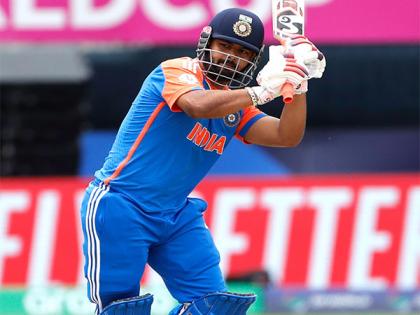 Denesh Ramdin hails Rishabh Pant as best wicketkeeper-batter in world cricket at present | Denesh Ramdin hails Rishabh Pant as best wicketkeeper-batter in world cricket at present