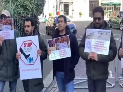 UK: World Sindhi Congress stage protest against Pakistan govt amid Sindh canal issue | UK: World Sindhi Congress stage protest against Pakistan govt amid Sindh canal issue UK: World Sindhi Congress stage protest against Pakistan govt amid Sindh canal issue | UK: World Sindhi Congress stage protest against Pakistan govt amid Sindh canal issue
