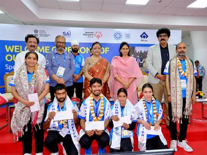 India celebrate triumph of athletes returning from Special Olympics World Winter Games 2025 | India celebrate triumph of athletes returning from Special Olympics World Winter Games 2025 India celebrate triumph of athletes returning from Special Olympics World Winter Games 2025 | India celebrate triumph of athletes returning from Special Olympics World Winter Games 2025