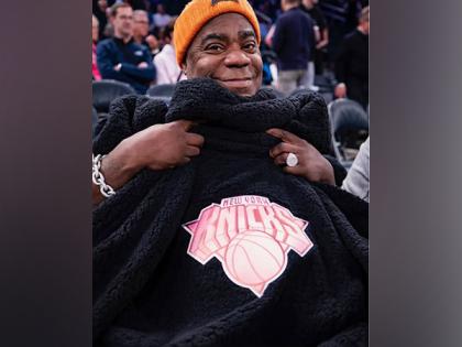 Tracy Morgan exits Knicks Game in wheelchair after appearing to vomit while sitting courtside | Tracy Morgan exits Knicks Game in wheelchair after appearing to vomit while sitting courtside Tracy Morgan exits Knicks Game in wheelchair after appearing to vomit while sitting courtside | Tracy Morgan exits Knicks Game in wheelchair after appearing to vomit while sitting courtside