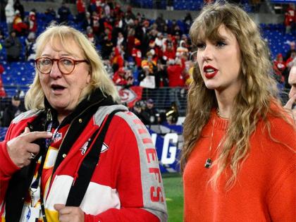 Donna Kelce celebrates Taylor Swift's iHeartRadio Music Awards wins with special post | Donna Kelce celebrates Taylor Swift's iHeartRadio Music Awards wins with special post Donna Kelce celebrates Taylor Swift's iHeartRadio Music Awards wins with special post | Donna Kelce celebrates Taylor Swift's iHeartRadio Music Awards wins with special post