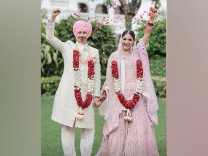 Amitabh Bachchan's co-star who played young Rani Mukerji in 'Black' gets married to Adam Oberoi | Amitabh Bachchan's co-star who played young Rani Mukerji in 'Black' gets married to Adam Oberoi Amitabh Bachchan's co-star who played young Rani Mukerji in 'Black' gets married to Adam Oberoi | Amitabh Bachchan's co-star who played young Rani Mukerji in 'Black' gets married to Adam Oberoi