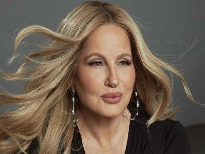 "Even though I play a complete weirdo in 'White Lotus': Jennifer Coolidge speaks on her career, dating at 63 | "Even though I play a complete weirdo in 'White Lotus': Jennifer Coolidge speaks on her career, dating at 63 "Even though I play a complete weirdo in 'White Lotus': Jennifer Coolidge speaks on her career, dating at 63 | "Even though I play a complete weirdo in 'White Lotus': Jennifer Coolidge speaks on her career, dating at 63