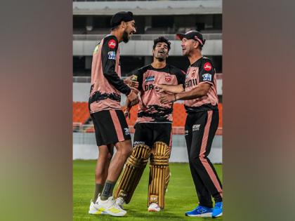 Not sure yet who opens, focus on right combination: PBKS' Haddin ahead of Gujarat Titans clash | Not sure yet who opens, focus on right combination: PBKS' Haddin ahead of Gujarat Titans clash