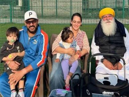 Yuvraj Singh calls his father 'Dragon Singh' as he extends birthday wishes to him | Yuvraj Singh calls his father 'Dragon Singh' as he extends birthday wishes to him Yuvraj Singh calls his father 'Dragon Singh' as he extends birthday wishes to him | Yuvraj Singh calls his father 'Dragon Singh' as he extends birthday wishes to him