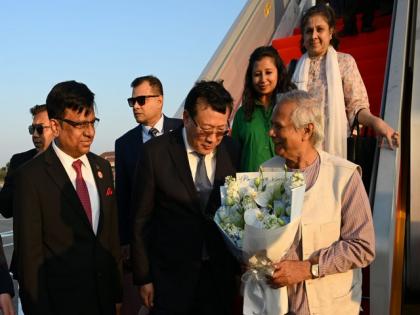 Bangladesh's Chief Adviser Muhammad Yunus arrives in China's Hainan | Bangladesh's Chief Adviser Muhammad Yunus arrives in China's Hainan Bangladesh's Chief Adviser Muhammad Yunus arrives in China's Hainan | Bangladesh's Chief Adviser Muhammad Yunus arrives in China's Hainan