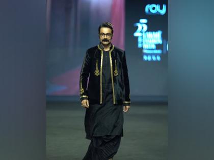 Prosenjit Chatterjee impresses fans with traditional look at Lakme Fashion Week x FDCI | Prosenjit Chatterjee impresses fans with traditional look at Lakme Fashion Week x FDCI Prosenjit Chatterjee impresses fans with traditional look at Lakme Fashion Week x FDCI | Prosenjit Chatterjee impresses fans with traditional look at Lakme Fashion Week x FDCI