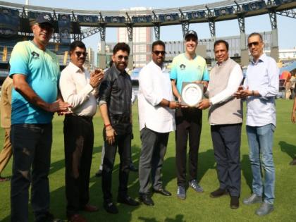 MCA welcomes South Australian Premier Peter Malinauskas as he visits Wankhede Stadium | MCA welcomes South Australian Premier Peter Malinauskas as he visits Wankhede Stadium