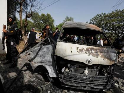 Nine injured as mini truck collides with pickup van in Pakistan | Nine injured as mini truck collides with pickup van in Pakistan Nine injured as mini truck collides with pickup van in Pakistan | Nine injured as mini truck collides with pickup van in Pakistan