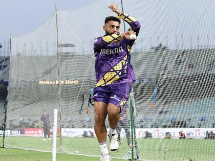 "We don't need to communicate as much anymore": Varun Chakravarthy on his partnership with Sunil Narine | "We don't need to communicate as much anymore": Varun Chakravarthy on his partnership with Sunil Narine