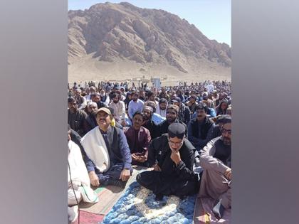 BNP-M's sit-in continues until release of Baloch women, says BNP-M President | BNP-M's sit-in continues until release of Baloch women, says BNP-M President BNP-M's sit-in continues until release of Baloch women, says BNP-M President | BNP-M's sit-in continues until release of Baloch women, says BNP-M President