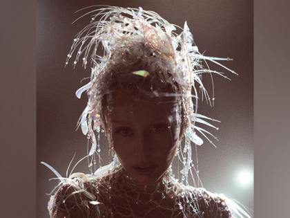 Miley Cyrus announces first Global Single "End of the World" set for release Thursday | Miley Cyrus announces first Global Single "End of the World" set for release Thursday Miley Cyrus announces first Global Single "End of the World" set for release Thursday | Miley Cyrus announces first Global Single "End of the World" set for release Thursday