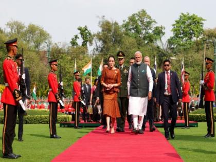 PM Modi, Thailand counterpart discuss ways to strengthen defence, security partnership | PM Modi, Thailand counterpart discuss ways to strengthen defence, security partnership PM Modi, Thailand counterpart discuss ways to strengthen defence, security partnership | PM Modi, Thailand counterpart discuss ways to strengthen defence, security partnership