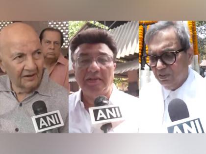 Film personalities pay tributes to Manoj Kumar, Prem Chopra says he never compromised with quality of film shots | Film personalities pay tributes to Manoj Kumar, Prem Chopra says he never compromised with quality of film shots Film personalities pay tributes to Manoj Kumar, Prem Chopra says he never compromised with quality of film shots | Film personalities pay tributes to Manoj Kumar, Prem Chopra says he never compromised with quality of film shots