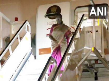 President Droupadi Murmu arrives in Portugal's Lisbon | President Droupadi Murmu arrives in Portugal's Lisbon President Droupadi Murmu arrives in Portugal's Lisbon | President Droupadi Murmu arrives in Portugal's Lisbon