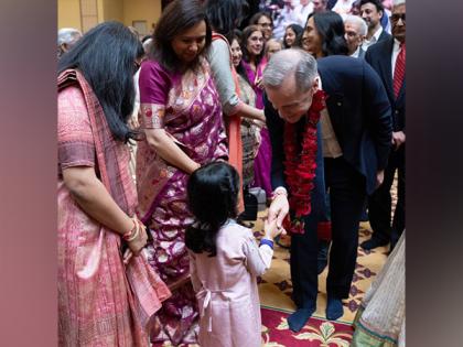 Canada: PM Mark Carney visits BAPS Toronto Temple on Ram Navami | Canada: PM Mark Carney visits BAPS Toronto Temple on Ram Navami Canada: PM Mark Carney visits BAPS Toronto Temple on Ram Navami | Canada: PM Mark Carney visits BAPS Toronto Temple on Ram Navami