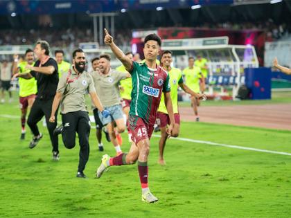Apuia's late stunner helps Mohun Bagan Super Giant rally past Jamshedpur FC | Apuia's late stunner helps Mohun Bagan Super Giant rally past Jamshedpur FC Apuia's late stunner helps Mohun Bagan Super Giant rally past Jamshedpur FC | Apuia's late stunner helps Mohun Bagan Super Giant rally past Jamshedpur FC