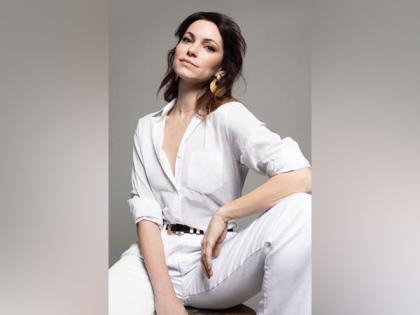 "I hung up my gloves ": Cobra Kai's actress Courtney Henggeler retires from acting after 20 years of career | "I hung up my gloves ": Cobra Kai's actress Courtney Henggeler retires from acting after 20 years of career "I hung up my gloves ": Cobra Kai's actress Courtney Henggeler retires from acting after 20 years of career | "I hung up my gloves ": Cobra Kai's actress Courtney Henggeler retires from acting after 20 years of career
