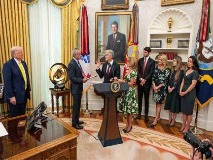 Donald Trump's session with reporters cut short after young girl faints in Oval Office | Donald Trump's session with reporters cut short after young girl faints in Oval Office Donald Trump's session with reporters cut short after young girl faints in Oval Office | Donald Trump's session with reporters cut short after young girl faints in Oval Office
