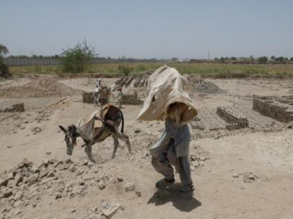 Pakistan: Karachi to experience scorching heatwave | Pakistan: Karachi to experience scorching heatwave Pakistan: Karachi to experience scorching heatwave | Pakistan: Karachi to experience scorching heatwave