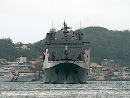 Chinese cruise ship sails within two nautical miles of Tawain's Hengchun Peninsula | Chinese cruise ship sails within two nautical miles of Tawain's Hengchun Peninsula Chinese cruise ship sails within two nautical miles of Tawain's Hengchun Peninsula | Chinese cruise ship sails within two nautical miles of Tawain's Hengchun Peninsula