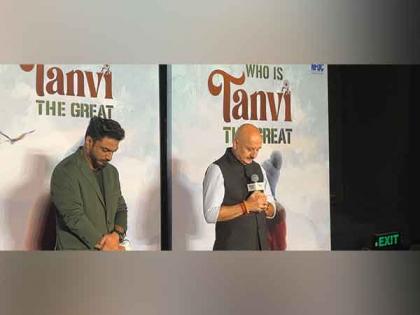 Anupam Kher observes one minute silence for Pahalgam terror attack victims at 'Tanvi The Great' event | Anupam Kher observes one minute silence for Pahalgam terror attack victims at 'Tanvi The Great' event Anupam Kher observes one minute silence for Pahalgam terror attack victims at 'Tanvi The Great' event | Anupam Kher observes one minute silence for Pahalgam terror attack victims at 'Tanvi The Great' event