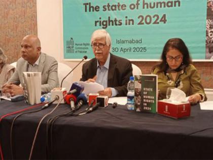 Pakistan Human Rights Commission highlights decline in civic freedoms, deteriorating law and order | Pakistan Human Rights Commission highlights decline in civic freedoms, deteriorating law and order Pakistan Human Rights Commission highlights decline in civic freedoms, deteriorating law and order | Pakistan Human Rights Commission highlights decline in civic freedoms, deteriorating law and order